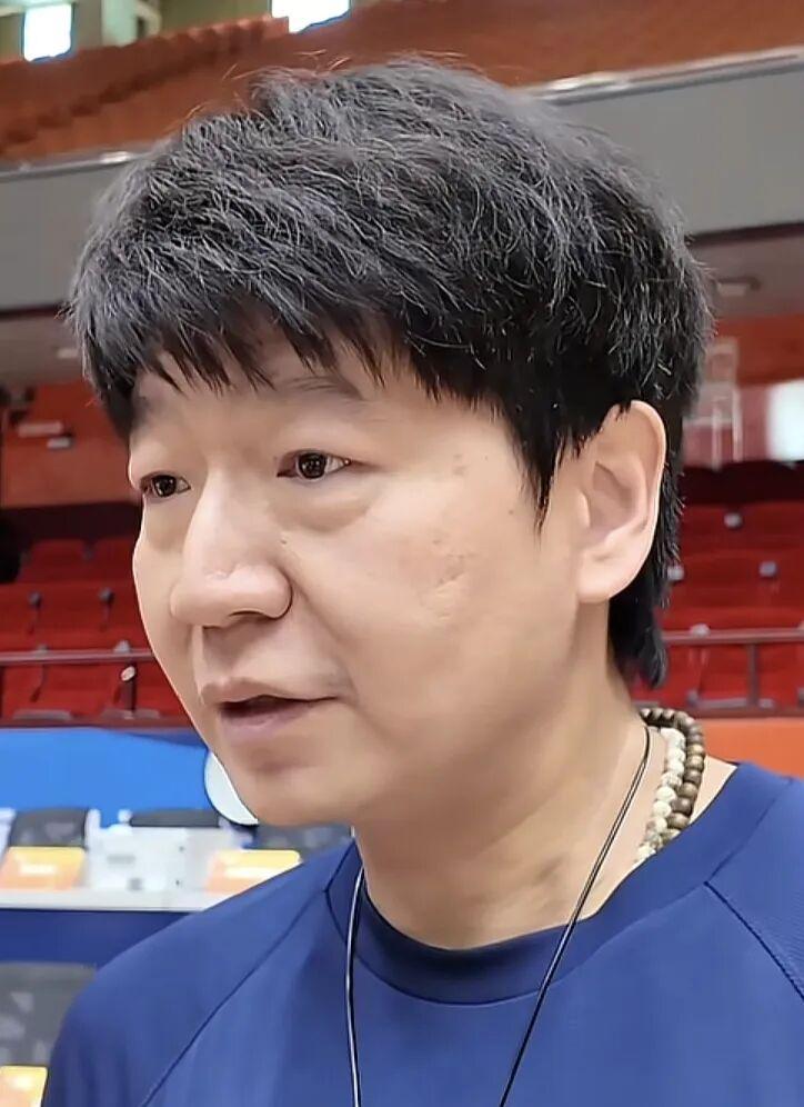 网页版登录入口地址-山东高速男篮一家人要珍惜当下